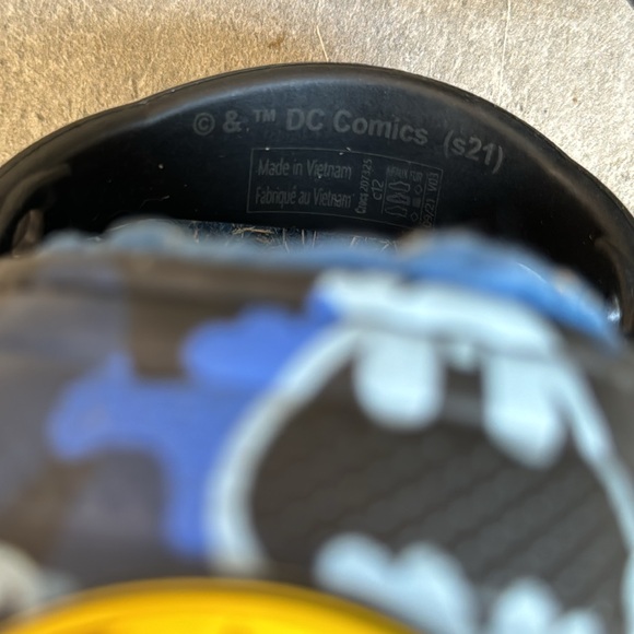 Batman Crocs with Liners-Blue Camo 12C - Picture 3 of 7